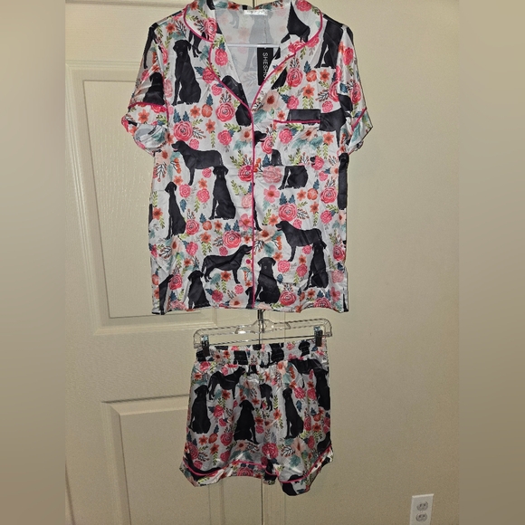 Sheshow Other - NWT Satin Floral Black Lab Pajama Set